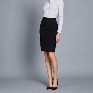 Moschino Black pencil skirt. Size 8